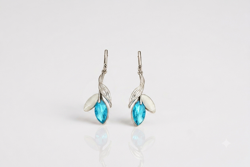 Mangamta Blue Crystal Leaf Drop Earrings for Women – Designer Fashion Earrings