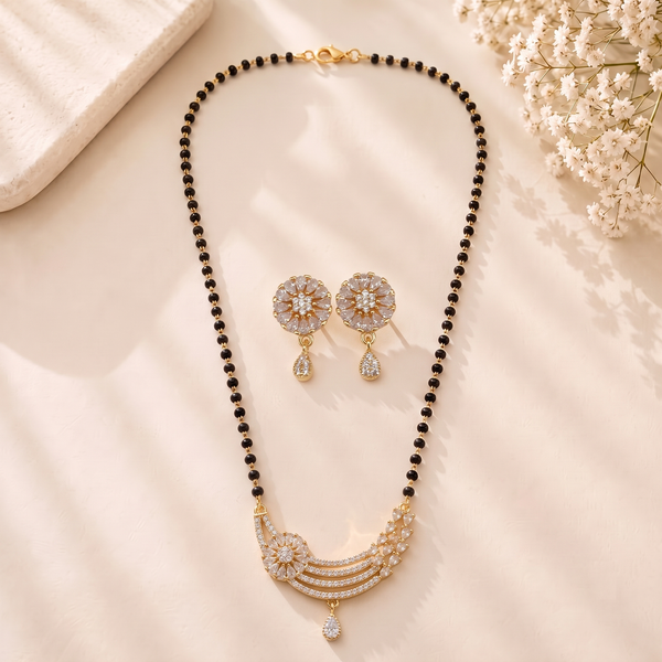 Mangamta Layered Arc Wheel Pendant Stone Mangalsutra Set with Stud Earrings