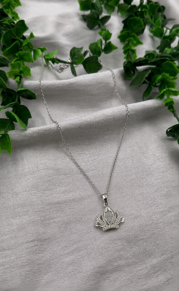 Mangamta Regal Crown Motif Stone Studded Imitation Pendant Necklace